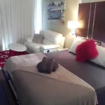 Your Stay In Surfers